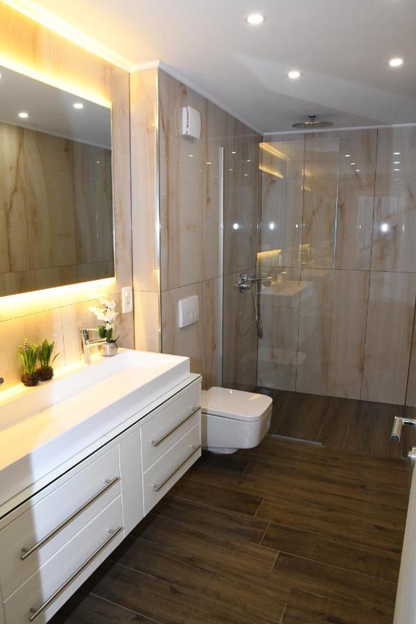 טרוגיר Holiday Luxury Resort Sundance מראה חיצוני תמונה